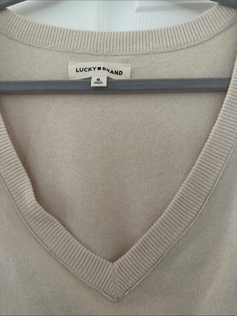 Lucky Brand Women's V-Neck Sweater in Light Tan